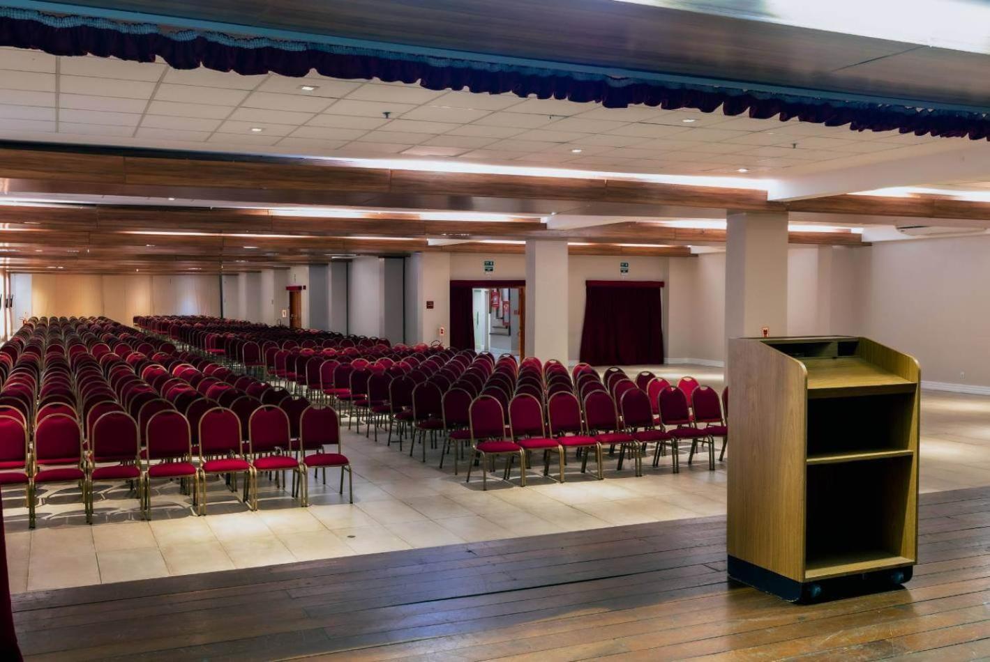 Paradiso Corporate 4*